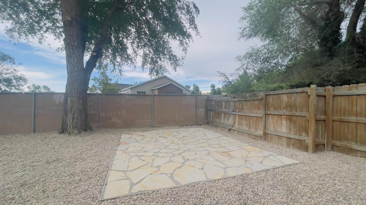 Newly Remodeled Duplex Unit Near 4 World-class * Sandy